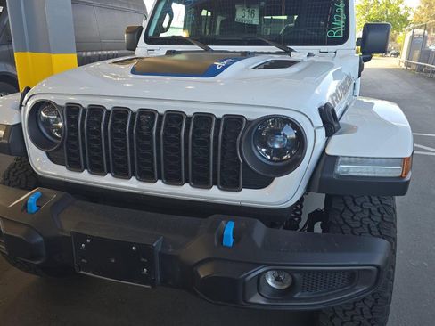 Used 2024 Jeep Wrangler Unlimited Rubicon 4xe AWD/4WD image 3
