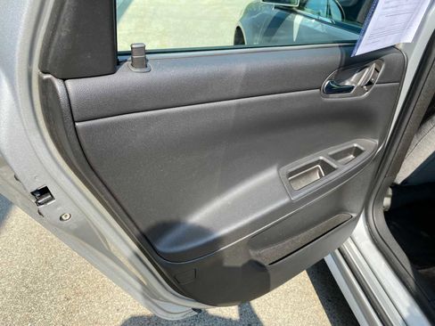 Used 2014 Chevrolet Impala LT image 27