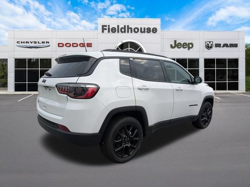 New 2026 Jeep Compass Latitude AWD/4WD image 6