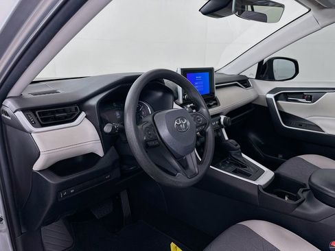 Certified 2023 Toyota RAV4 XLE w/ Convenience Package image 9