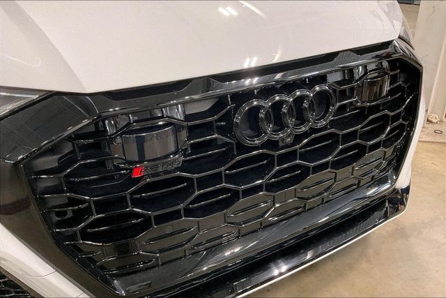 Certified 2024 Audi RS Q8 AWD/4WD image 30