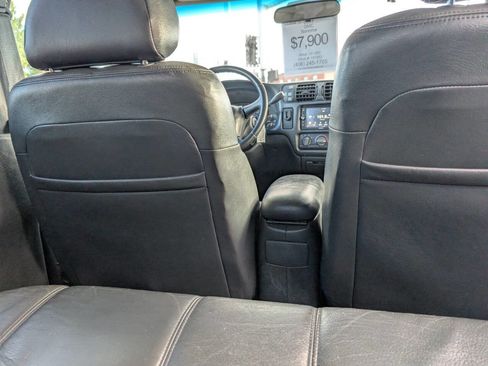 Used 2004 GMC Sonoma SLS w/ Appearance Package image 16