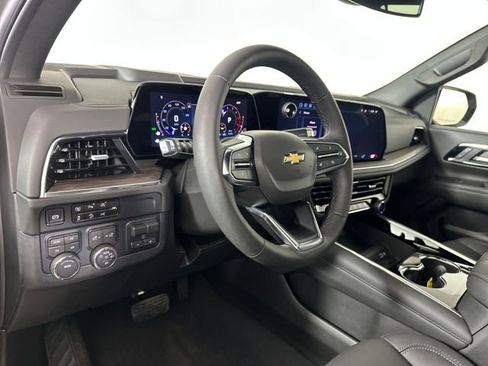 Used 2025 Chevrolet Tahoe LT w/ Comfort Package image 21