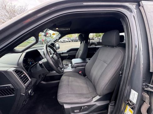 Used 2017 Ford F150 XLT w/ Equipment Group 302A Luxury AWD/4WD image 10