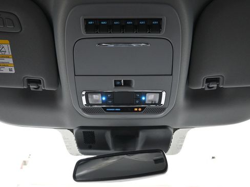 Used 2025 Ford F250 Lariat w/ Chrome Package AWD/4WD image 28