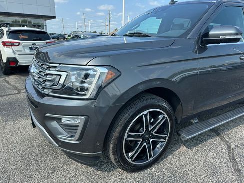 Used 2020 Ford Expedition Max Limited w/ Texas Edition Package RWD image 12