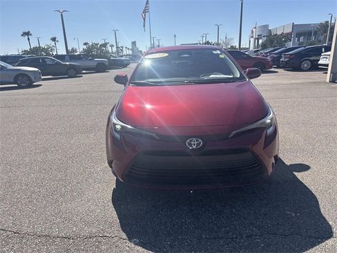 Used 2023 Toyota Corolla LE w/ LE Convenience Package image 9