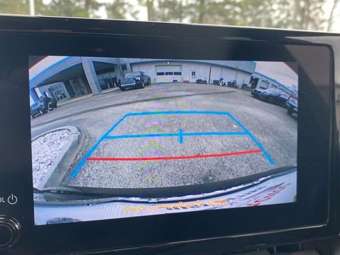 Used 2023 Toyota Corolla LE image 28