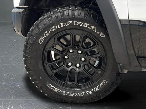 Used 2025 RAM 1500 Rebel w/ Rebel Level 2 Equipment Group AWD/4WD image 39