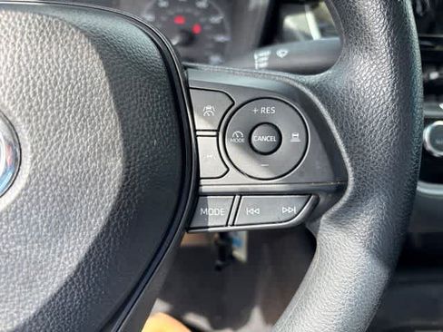 Used 2024 Toyota Corolla LE FWD image 12