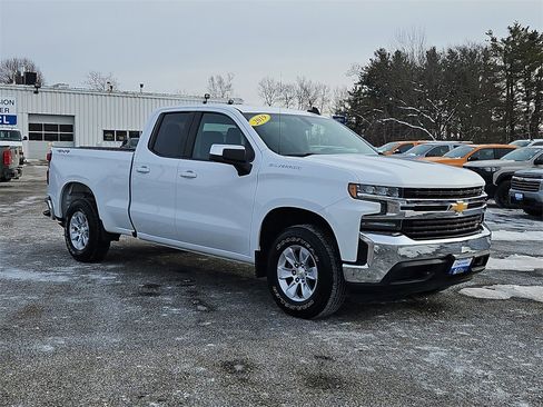 Used 2019 Chevrolet Silverado 1500 LT w/ All-Star Edition image 3