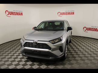Used 2022 Toyota RAV4 LE FWD video 1