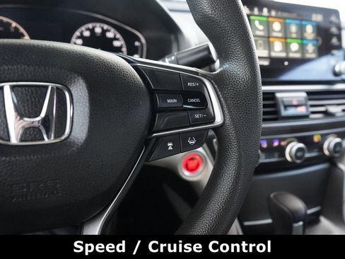 Used 2018 Honda Accord EX image 24