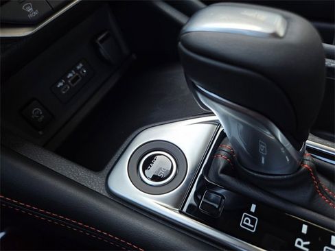 New 2025 Nissan Sentra SR w/ SR Premium Package image 23