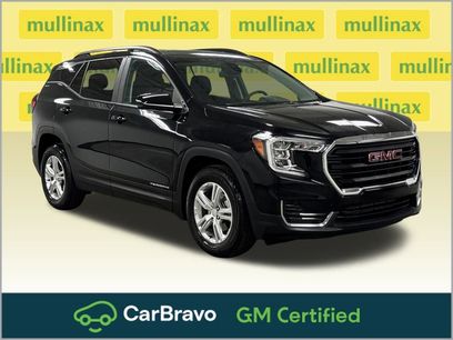 Used 2024 GMC Terrain SLE w/ Driver Convenience Package