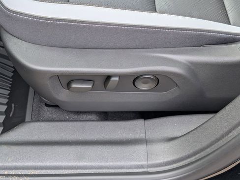 New 2026 Buick Envision Sport Touring AWD/4WD image 7