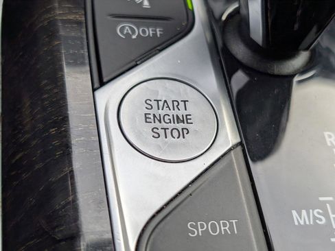 Used 2020 BMW 330i 330i w/ Premium Package image 25