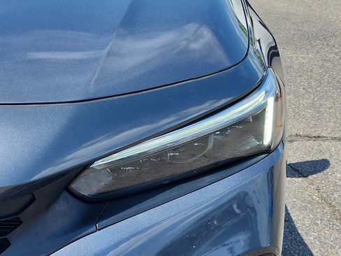 Certified 2024 Honda Civic EX-L image 9