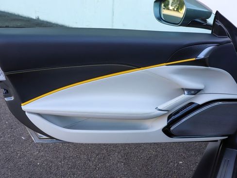 Certified 2024 Ferrari Roma image 34