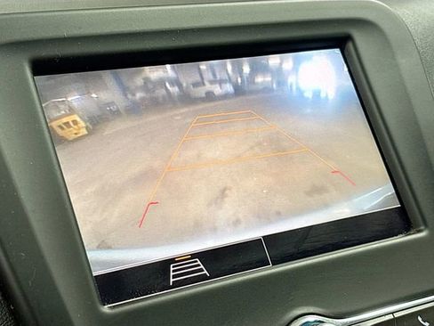 Used 2022 Chevrolet Equinox LS w/ LS Convenience Package FWD image 15