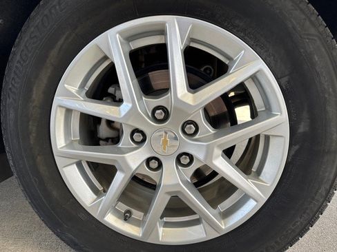 Used 2024 Chevrolet Equinox LT image 5