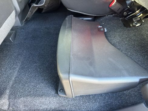 Used 2023 Nissan Frontier PRO-4X w/ Pro Convenience Package image 36