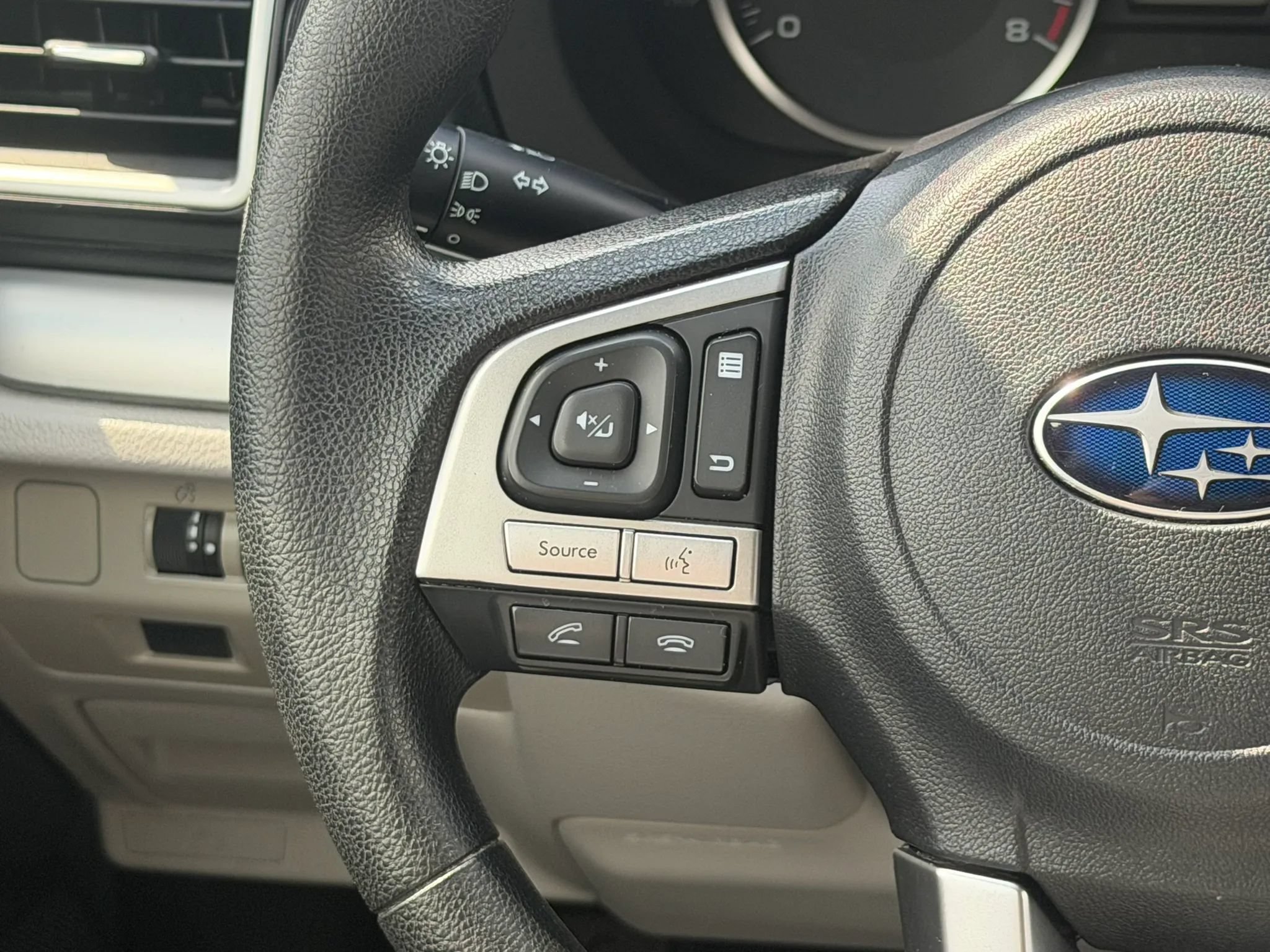 Used 2018 Subaru Forester 2.5i Premium w/ All-Weather Package AWD/4WD image 92