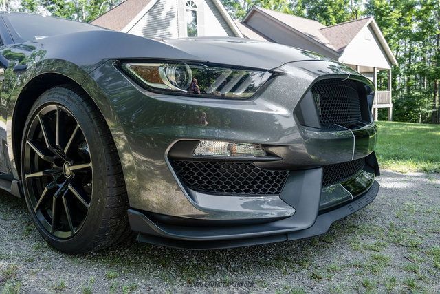 Used 2015 Ford Mustang Shelby GT350 RWD image 50
