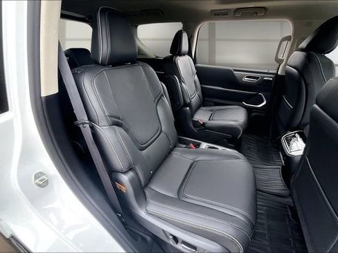 New 2026 INFINITI QX80 Luxe image 27