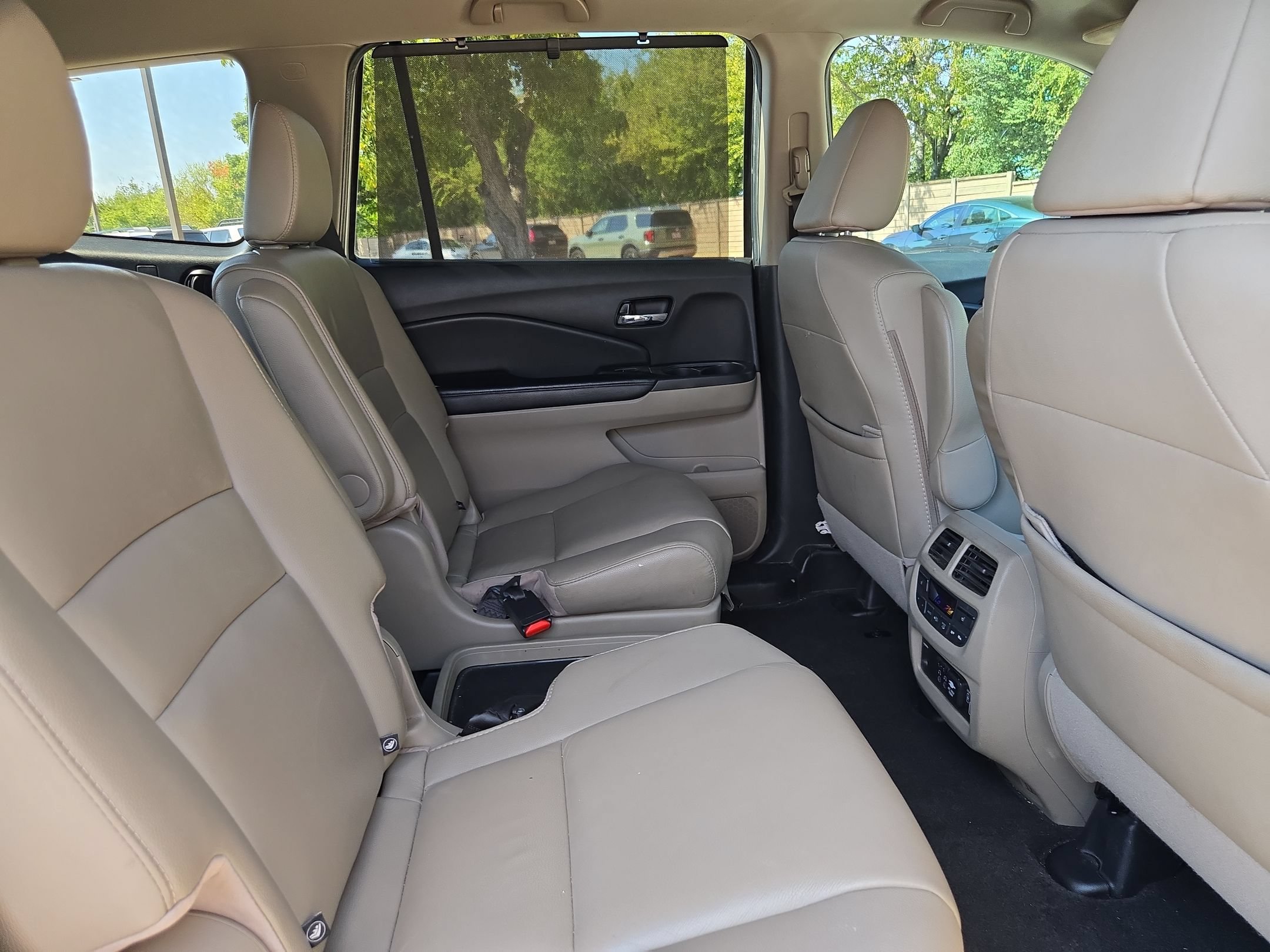 Used 2021 Honda Pilot Touring image 26