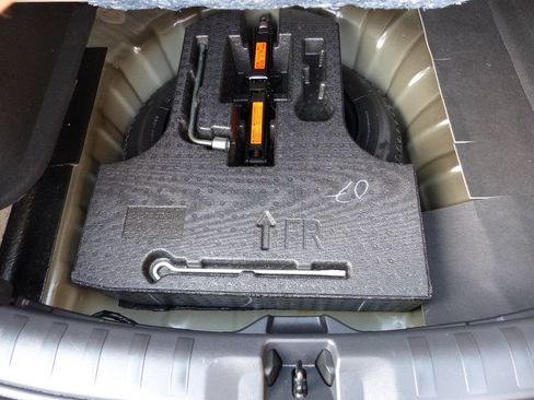 Used 2024 Nissan Kicks S FWD image 36