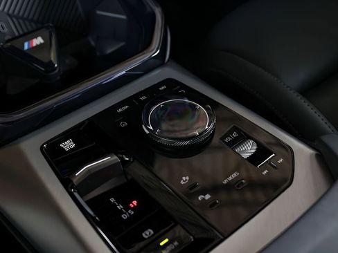 Used 2025 BMW X3 xDrive30i image 31