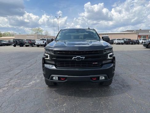 Used 2021 Chevrolet Silverado 1500 LT Trail Boss AWD/4WD image 3