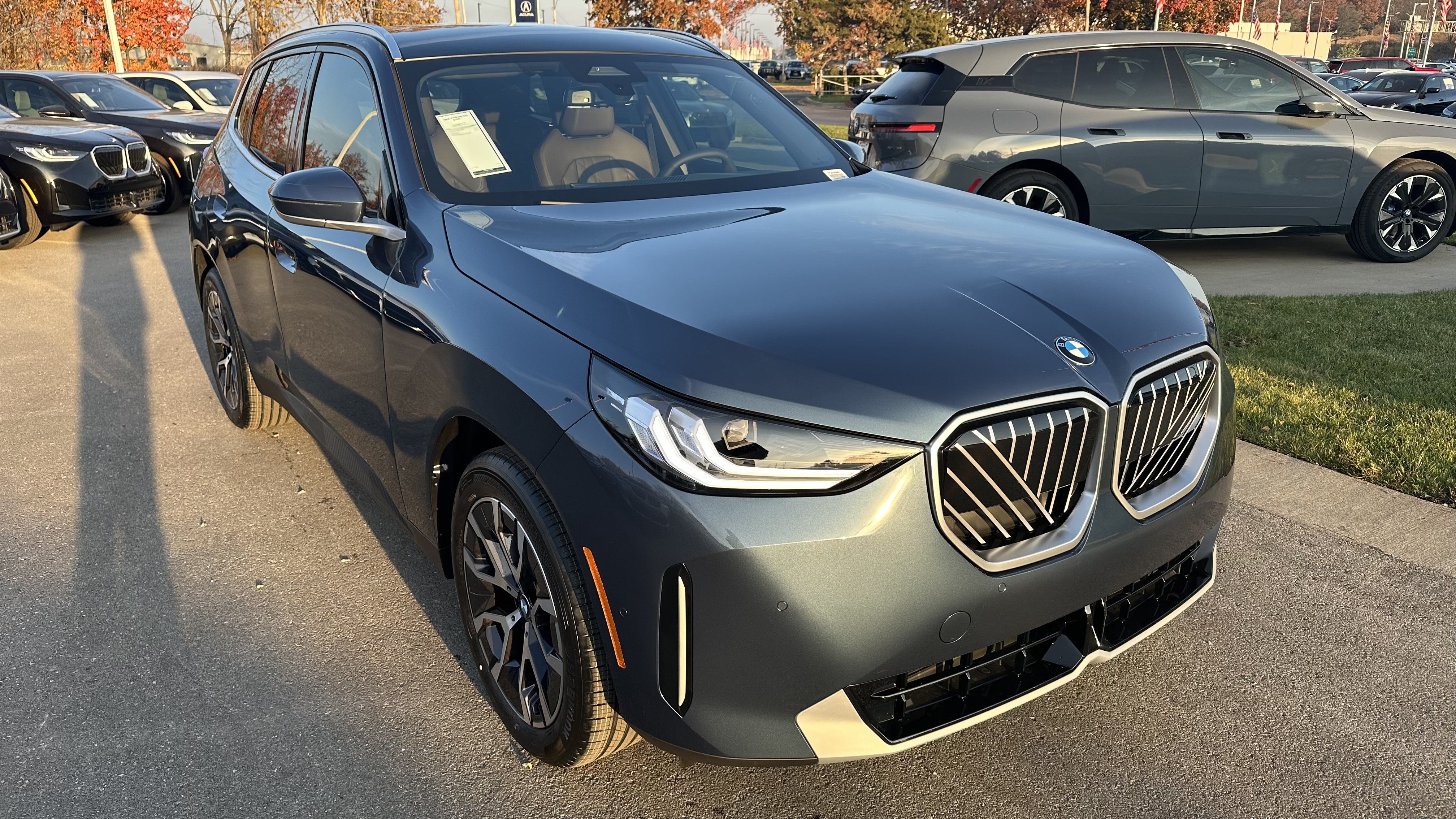 Certified 2026 BMW X3 xDrive30i w/ Convenience Package AWD/4WD image 2