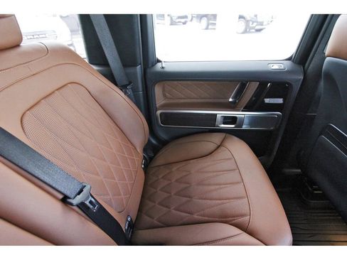Used 2026 Mercedes-Benz G 63 AMG 4MATIC image 11