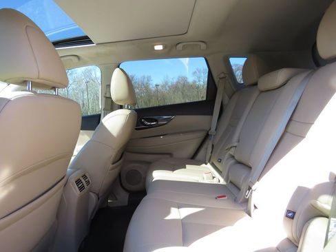 Used 2016 Nissan Rogue SL w/ SL Premium Package AWD/4WD image 20