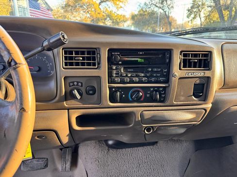 Used 2000 Ford Excursion Limited image 13