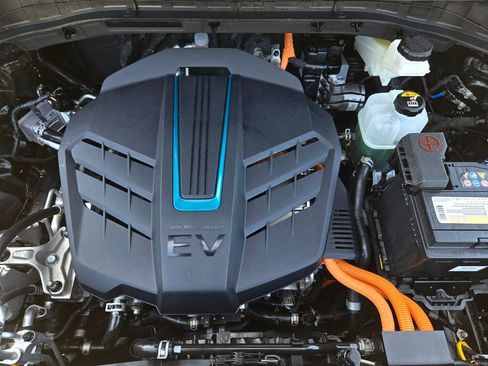 Used 2019 Kia Niro EX FWD image 26