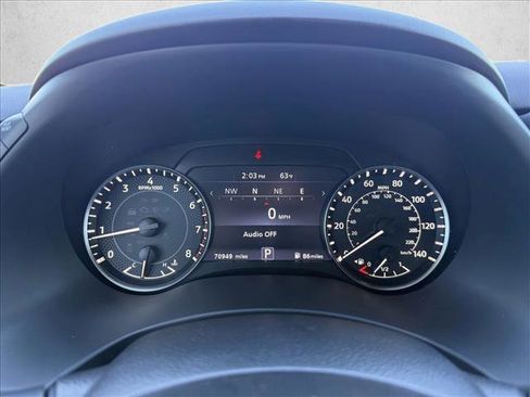 Used 2021 Nissan Armada SL w/ Captain's Chairs Package image 15