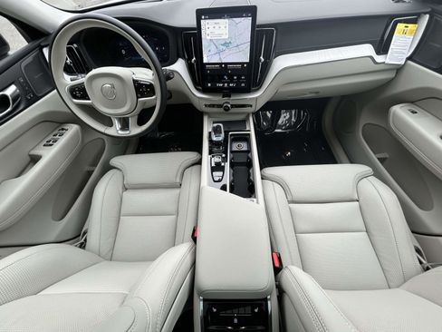 New 2026 Volvo XC60 B5 Ultra w/ Protection Package Premier AWD/4WD image 13