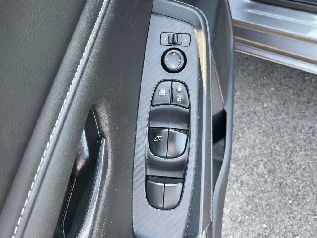 Used 2025 Nissan Sentra S FWD image 16