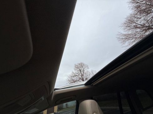 Used 2014 Mercedes-Benz GL 450 4MATIC image 15