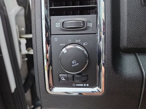 Used 2018 RAM 1500 Laramie Longhorn w/ Convenience Group AWD/4WD image 23