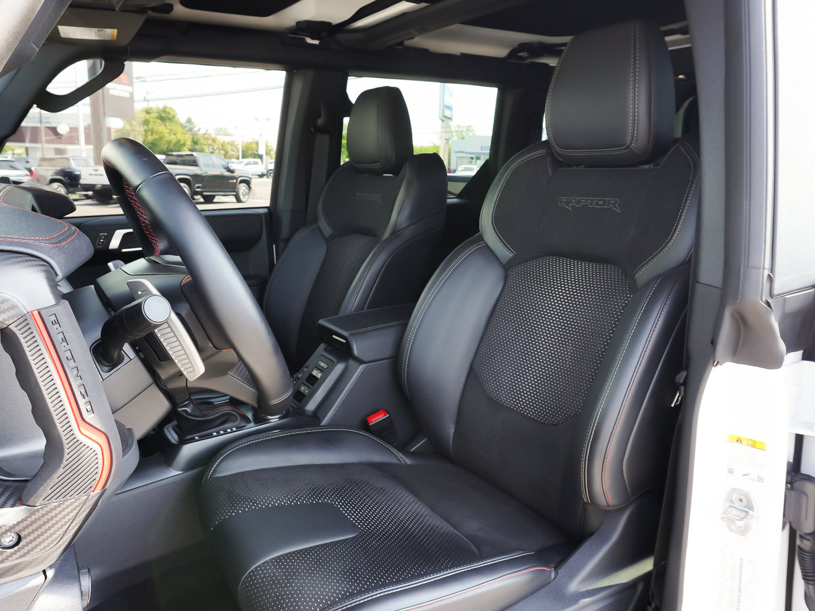 Used 2026 Ford Bronco Raptor w/ Interior Carbon Fiber Pack AWD/4WD image 38