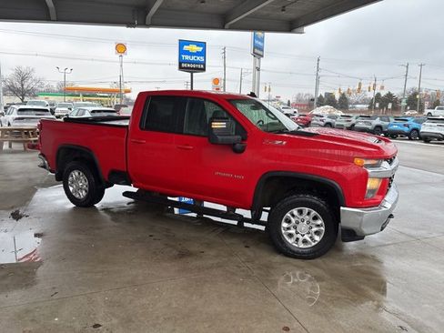 Used 2020 Chevrolet Silverado 2500 LT w/ All Star Edition image 5