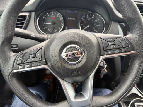 Used 2020 Nissan Rogue S FWD image 8