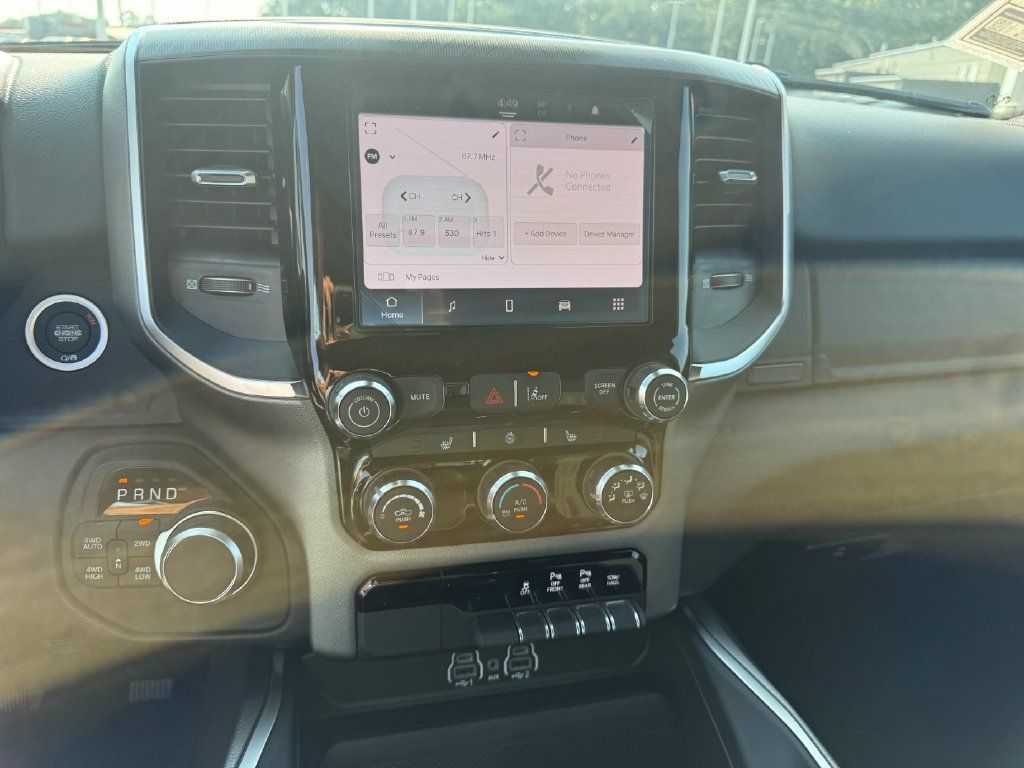 New 2027 RAM 1500 4x4 Crew Cab image 11