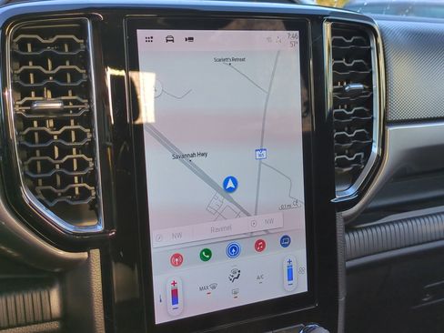 Used 2024 Ford Ranger XLT w/ FX4 Off-Road Package image 22