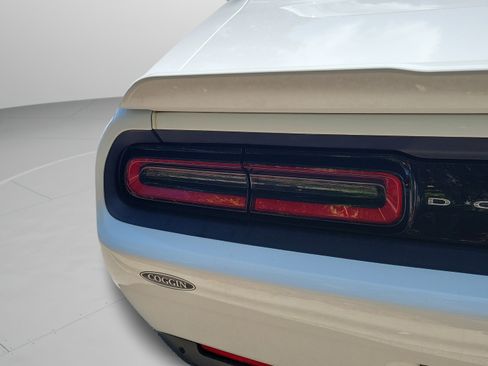Used 2016 Dodge Challenger SXT Plus RWD image 24