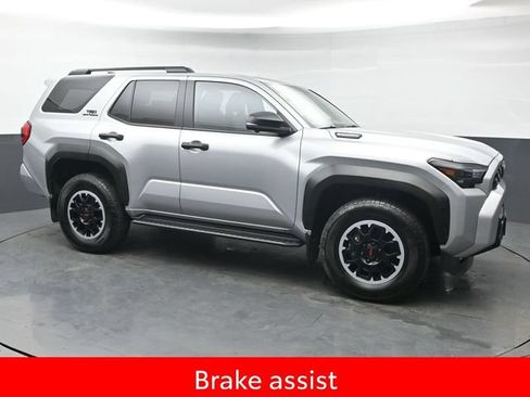 Certified 2026 Toyota 4Runner TRD Off-Road Premium AWD/4WD image 9